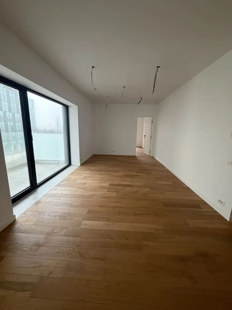 Apartament 2 camere de vanzare - Poză 2