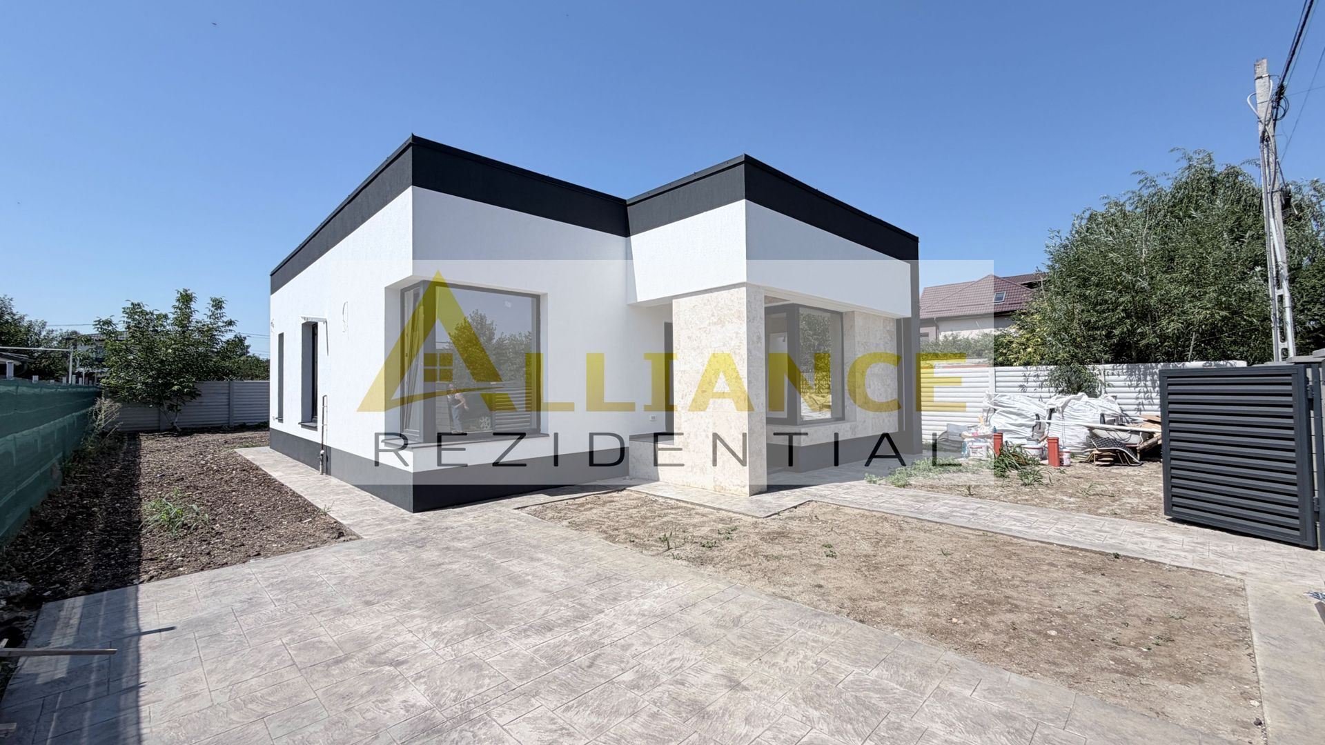 Casa Individuală - 4 camere - 2 bai - 454 mp teren - Poză 2