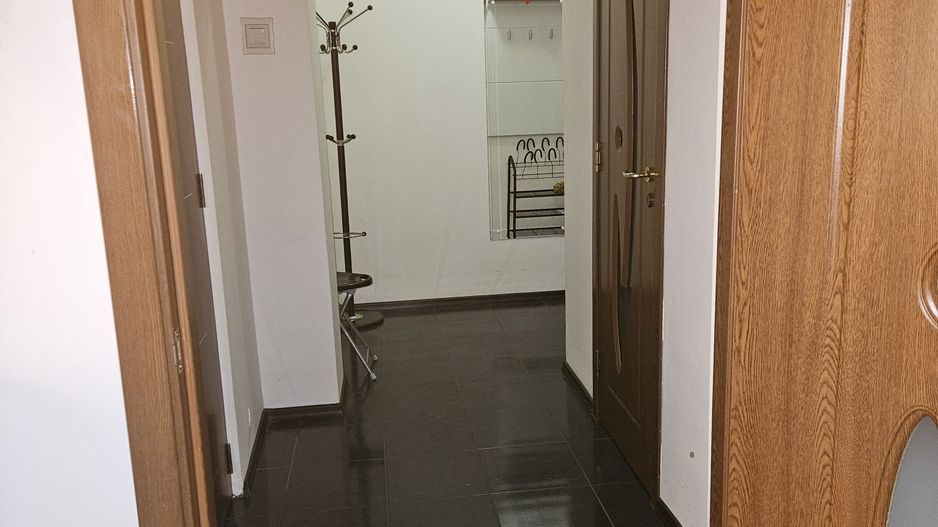 Vanzare apartament 2 camere in Titan, langa scoala Mexic - Poză 1