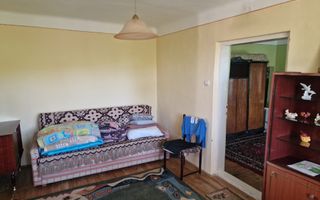 Casa in mediu rural cu teren - Poză 9