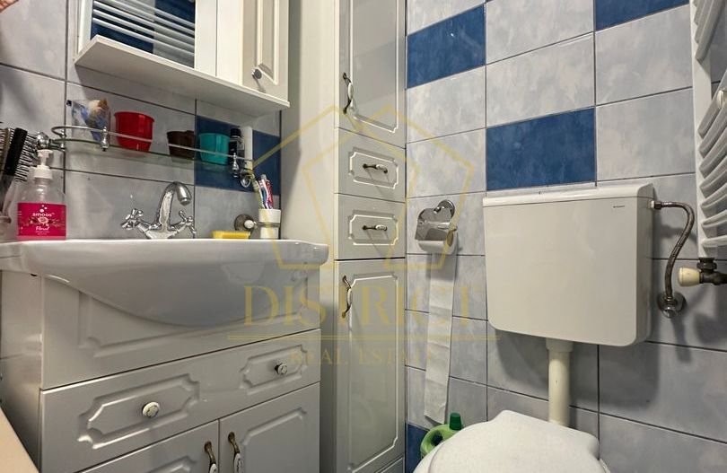 Casă Indiviudala cu 3 camere si 755 mp de teren in Giroc la asfalt. - Poză 16