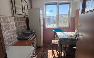 Apartament 3 camere de vânzare – Zona Centrală - Poză 5