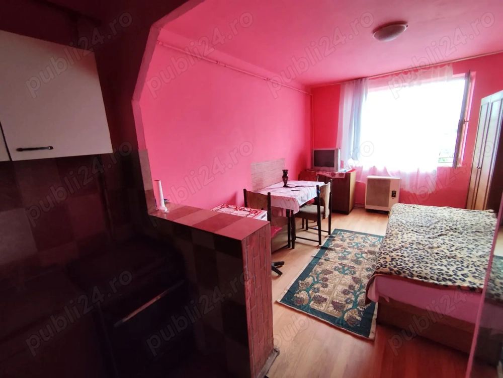 BRASADAS vinde garsoniera 21mp etaj 3/4 in Micro 15. - Poză 1