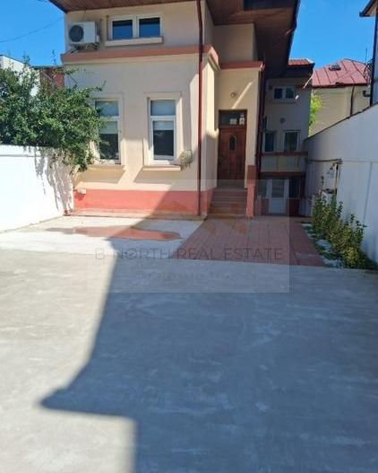 Vilă D+P+M | Tineretului | 145 mp | Curte 132 mp | 5 locuri de parcare - Poză 1