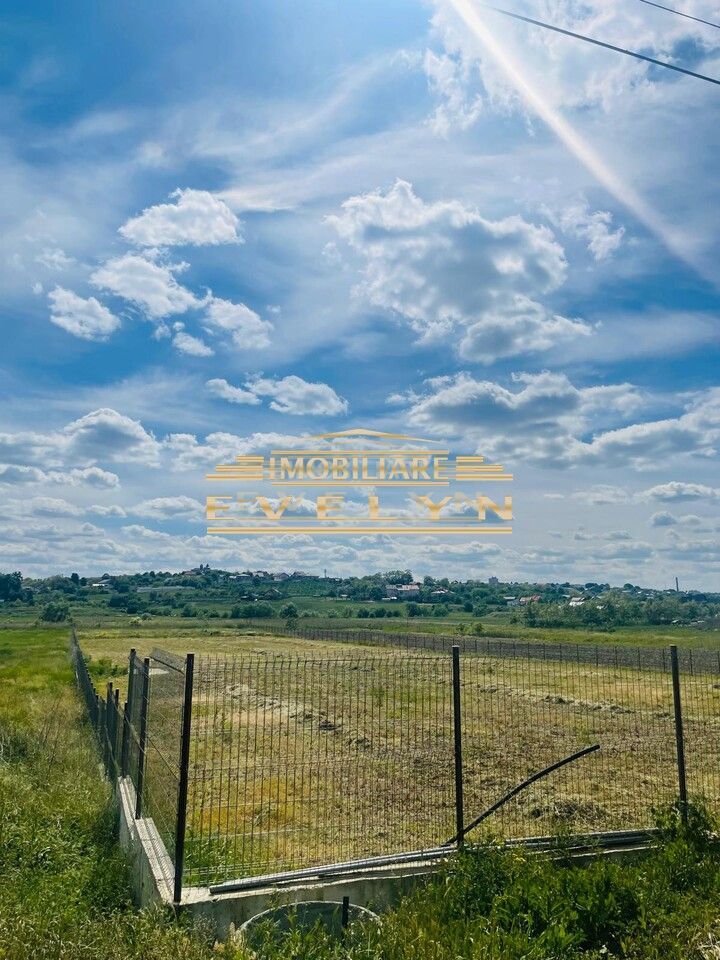 Teren intravilan de vânzare – Zona Peco Socar (Răchiti) - Poză 3