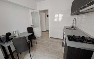 Proprietar inchiriez Garsoniera mare metrou Lujerului Militari renovat - Poză 4