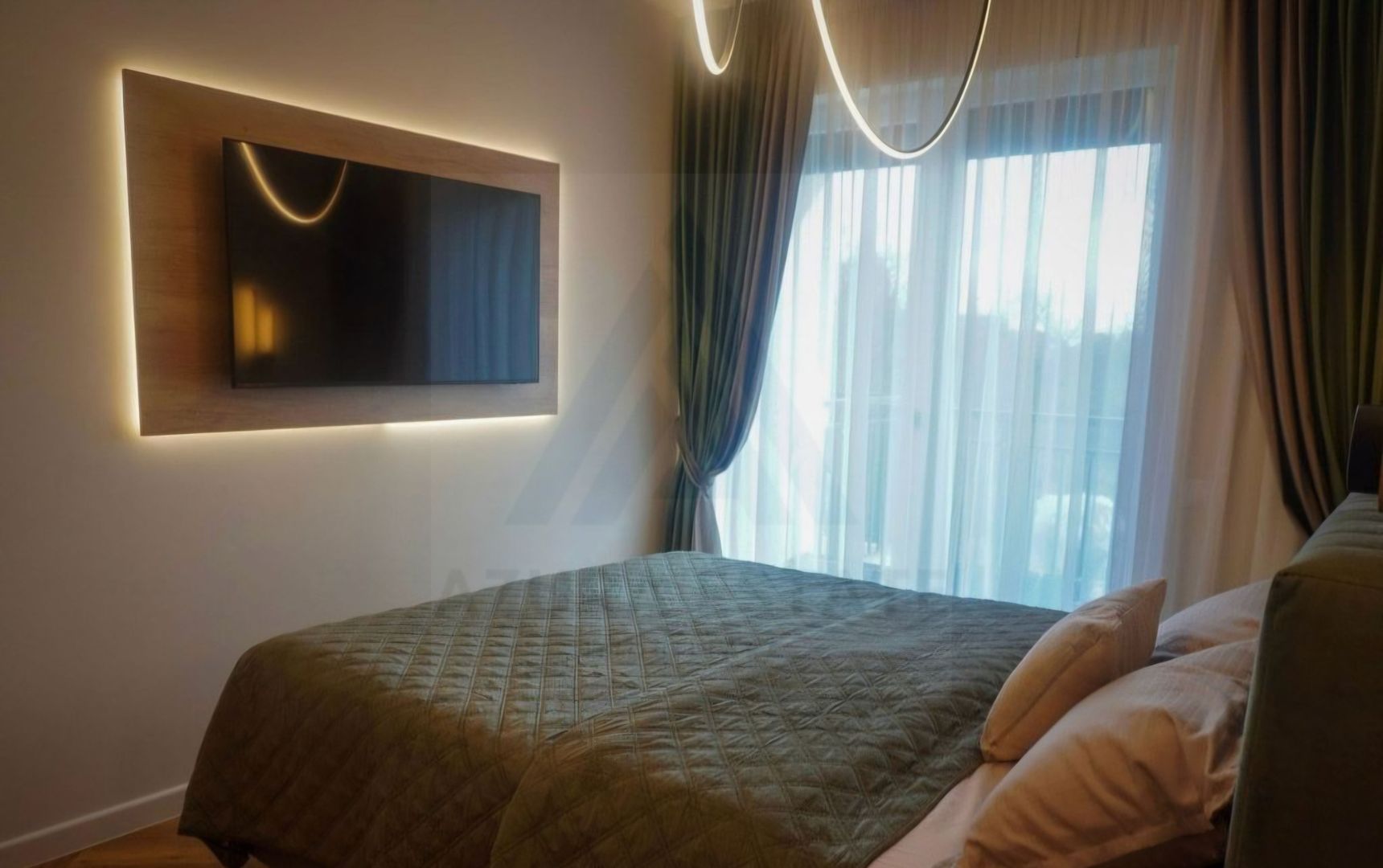 Apartament premium 3 camere, prima închiriere, garaj, balcon - Poză 4
