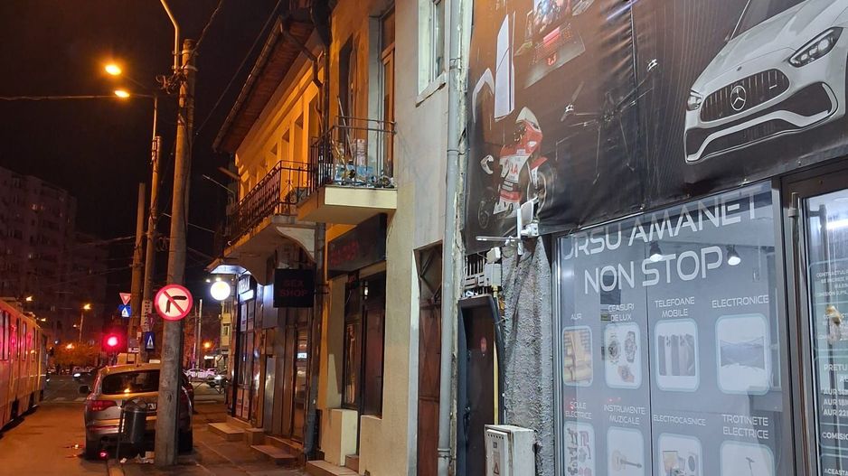 Spațiu comercial complet echipat - Poză 12