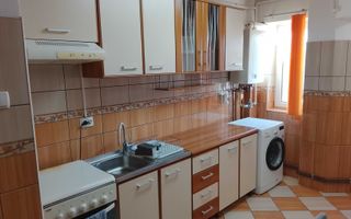 BRASADAS vinde ap 3 cam etaj 4/4 in Micro 16. - Poză 2