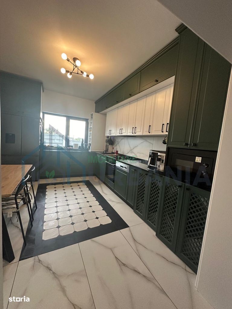 Casa D+P+E in Tomesti,Asfalt, Tâmplărie VEKKA - Poză 9