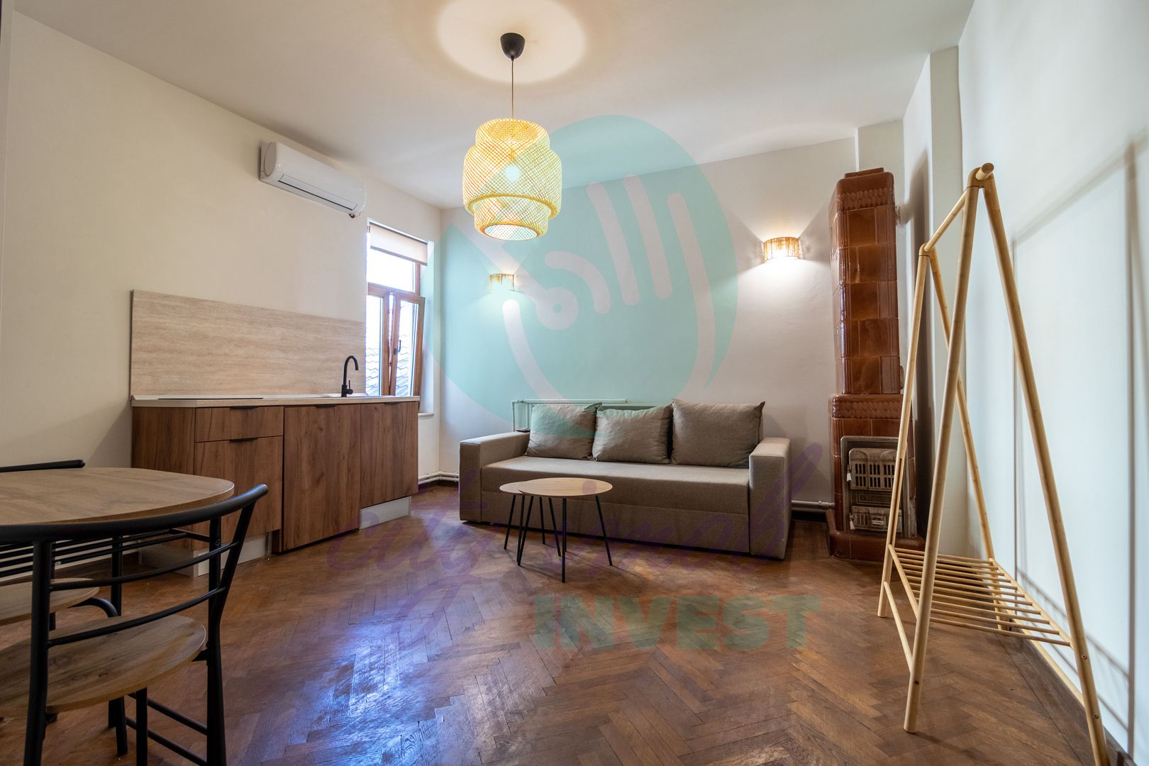 Vila interbelica AIRBNB "la cheie" - Poză 10