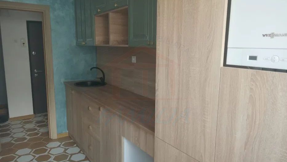 Vanzare apartament 3 camere, zona Mazepa 1, 95.000 EURO, etaj 1 - Poză 7