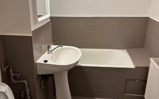 Apartament Decomandat cu 2 Camere | Complex | Ideal pentru studenti - Poză 7