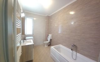 Vilă Modernă 4 Camere | Curte Privată | Zonă Excelentă & Facilități - Poză 9