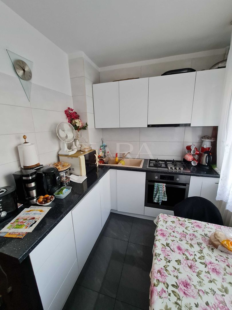 Apartament 3 Camere, Decomandat– Dâmbul Rotund - Poză 4