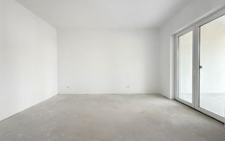 Duplex superb cu 5 camere despartit prin garaj | Dumbravita - Poză 3