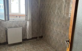 3 camere Decomandat 65 mp, Strada Modoran Ene - Poză 7