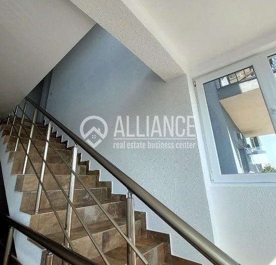 EXCLUSIVITATE - Vilă de vânzare în statiunea Venus ( cod 12 ) - Poză 12