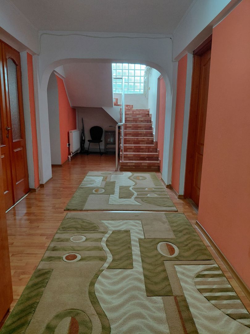 Casă Spațioasă P+1+M, 265 mp Utili, 1000 mp Teren – Toate Utilitățile, Vânători - Poză 29