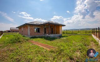 Casă/Vilă nouă de vânzare în Lilieci, Bacău - Poză 13