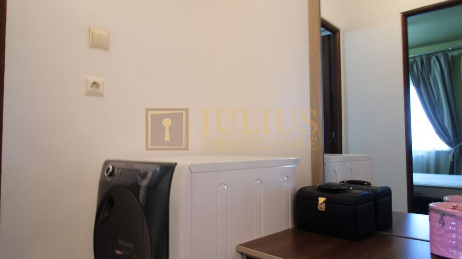 Apartament spatios, 3 camere, semidecomandat, Calea Buziasului - Poză 18