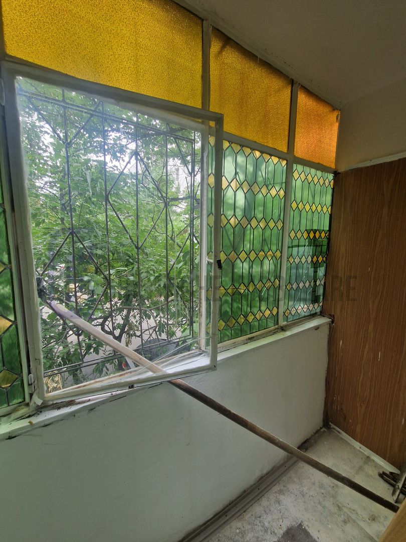 350 € | 2 camere | metrou 10 min. | igenizat - Poză 9