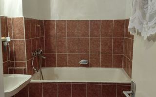 Aprtament 2 cam, Tig 1,et 3 si  un garaj mare langa bloc - Poză 7