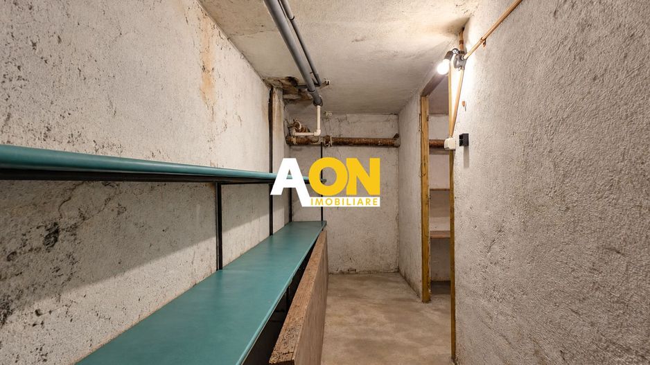 Apartament decomandat, 4 camere, 95 mp utili, boxa de 13 mp, Centru - Poză 15