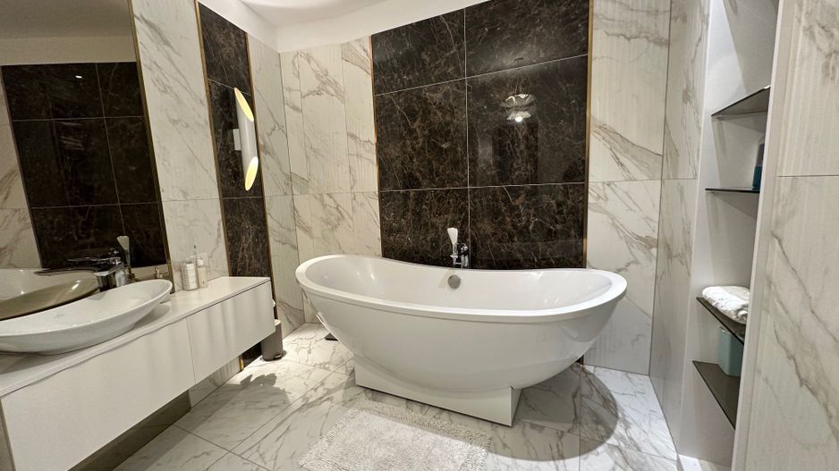 Apartament pe 2 niveluri - Poză 31