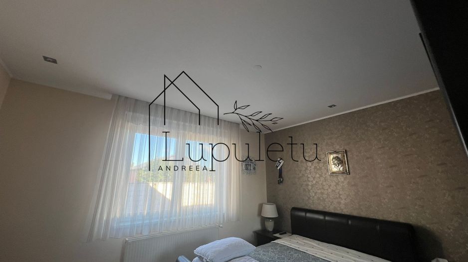 Casa de Vanzare Rasinari | 6 Camere | 200 MPU | Teren 979 MP | - Poză 10