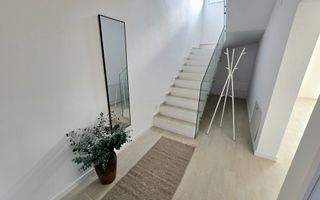 1/2 Duplex, 4 Camere, Ultrafinisat, Zona Alba - Micești - Poză 7