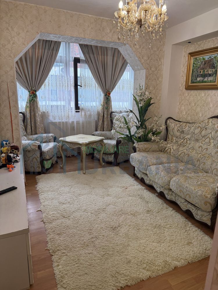 Apartament 2 camere decomandat, etaj 2/4, renovat modern, Tudor Vladimirescu - Poză 1