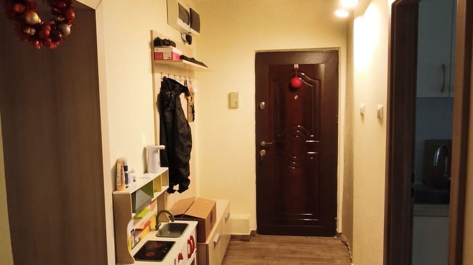 ETAJ 2, ZONA STEAUA , APARTAMENT 4 CAMERE - Poză 2