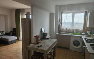 Apartament de Vânzare în Trivale - Zona Capitol - Poză 2
