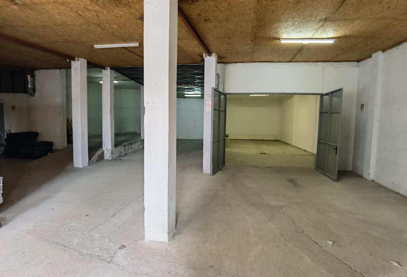 Imobil destinatie birouri + depozit - Poză 4