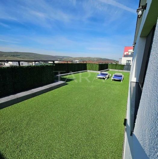 Penthouse cu 2 camere si terasa de 80 mp – Baciu zona Petrom - Poză 7