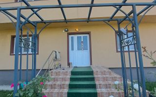Casa/Vila  Bucium - 1700 euro - Poză 2