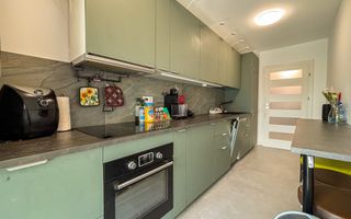 Apartament La Cheie in Seasons - Parcare Subterana - Poză 13