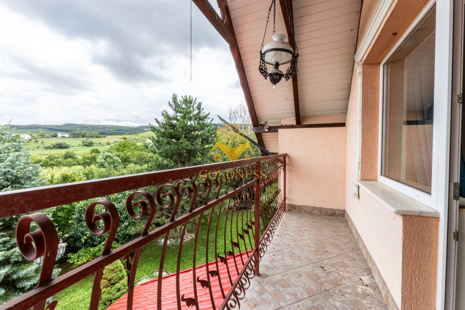 Casa individuala, 5 camere, dressing,garaj, 1000 mp gradina, Borhanci - Poză 16