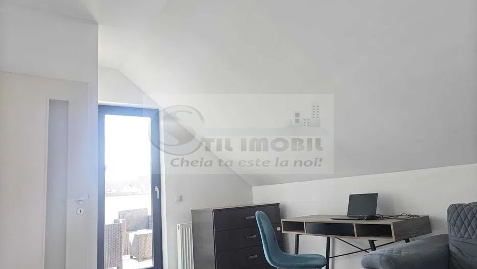 Apartament – Palas / Sf. Lazăr, bloc nou-550 Euro - Poză 1