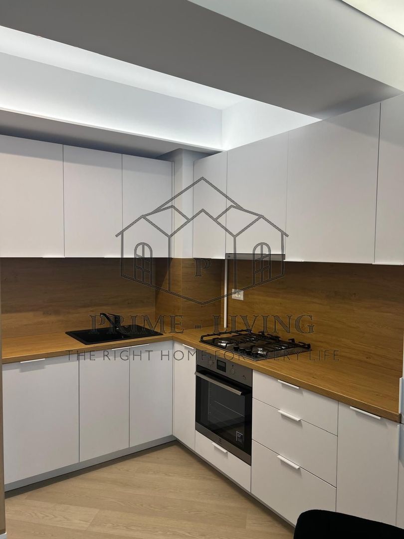 APARTAMENT COCHET CU VEDERE, DE 2 CAMERE LA VANZARE IN CORTINA NORD - Poză 4