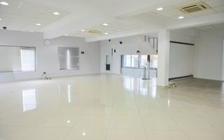 Spatiu Comercial | Nufarul | Oradea - Poză 1