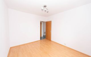 Apartament 3 camere de vanzare, decomandat, 2 bai, loc parcare, 1980 - Poză 4