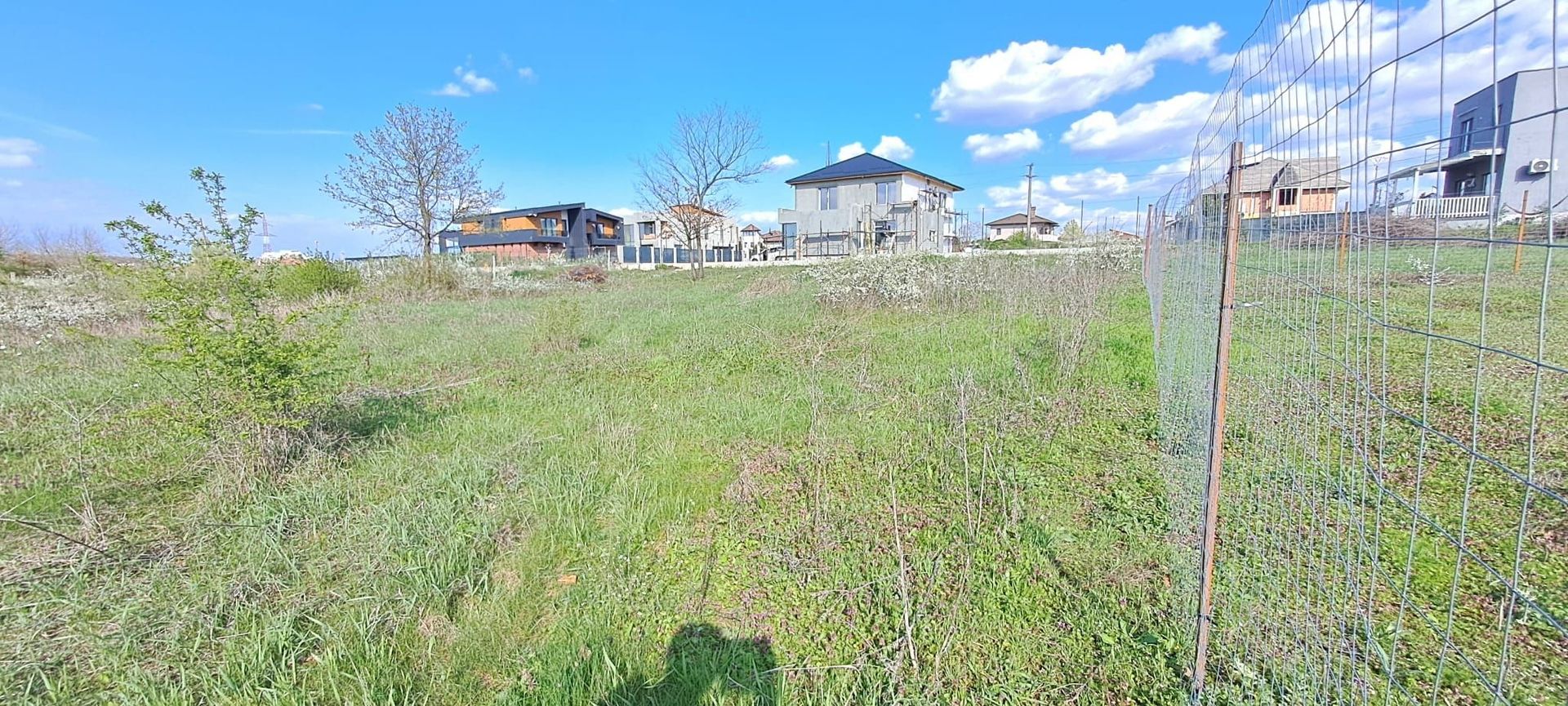 Mogosoaia, teren 792 mp, vedere la lac, utilitati, statie STB la 750m - Poză 5