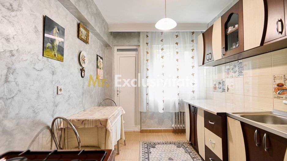 Apartament decomandat  4 camere -  etaj intermediar - Cartier Nord - Poză 5