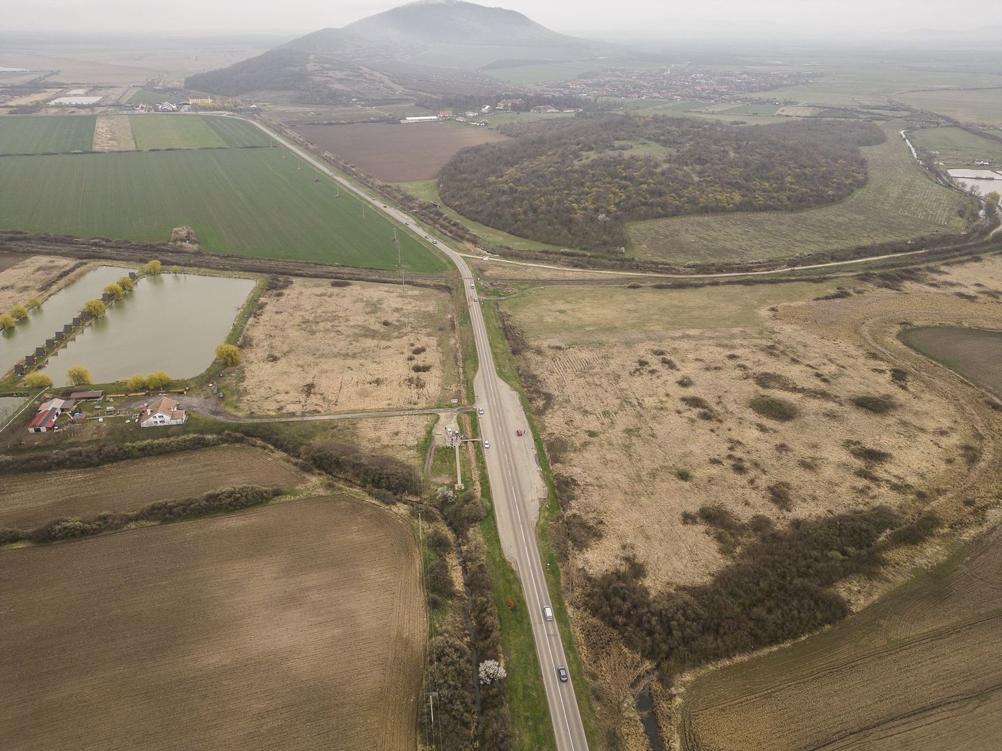 Teren extravilan in Ineu - Poză 5