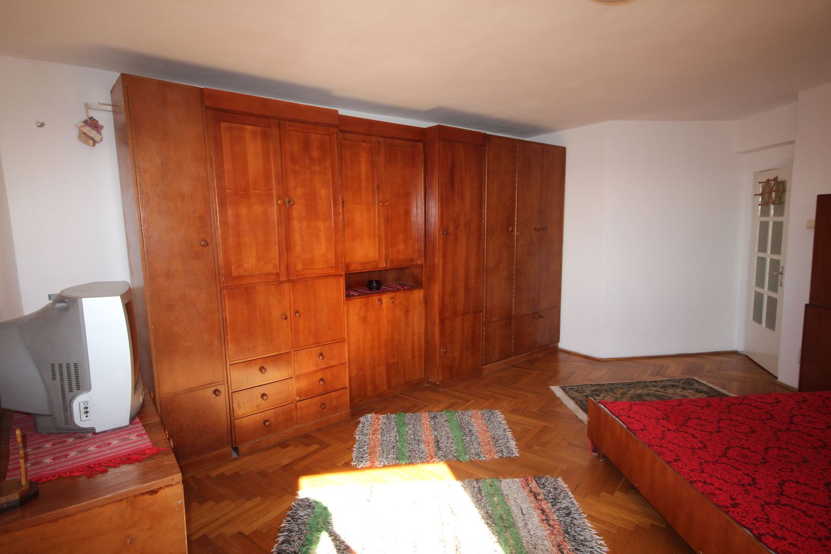 Spatios cu priveliste deosebita - Poză 66