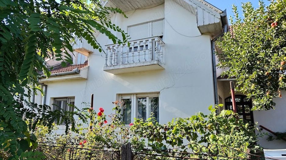 de vanzare casa in Satu Mare strada Bradului - Poză 1