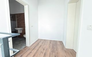 Apartament cu 3 camere pe 2 nivele in Giroc - Poză 6