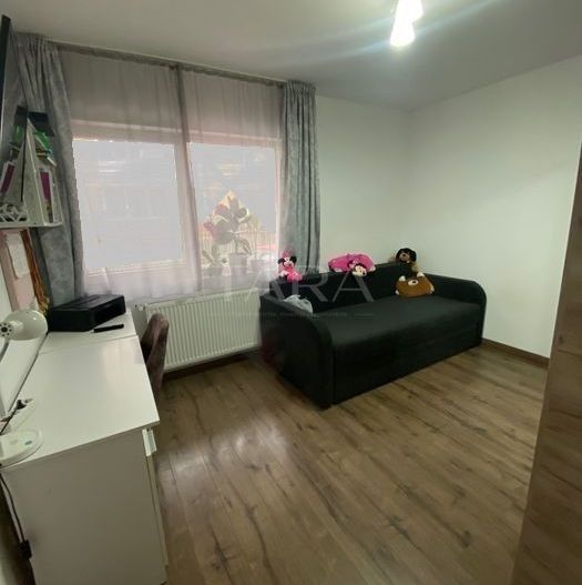 Apartament finisat, zona Porii, Floresti. - Poză 5
